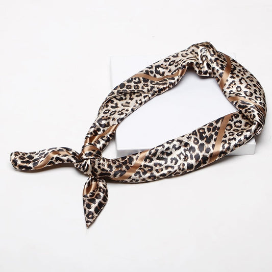 Fabulous Leopard Print Scarf – Jungle-Inspired Elegance for Bold Women